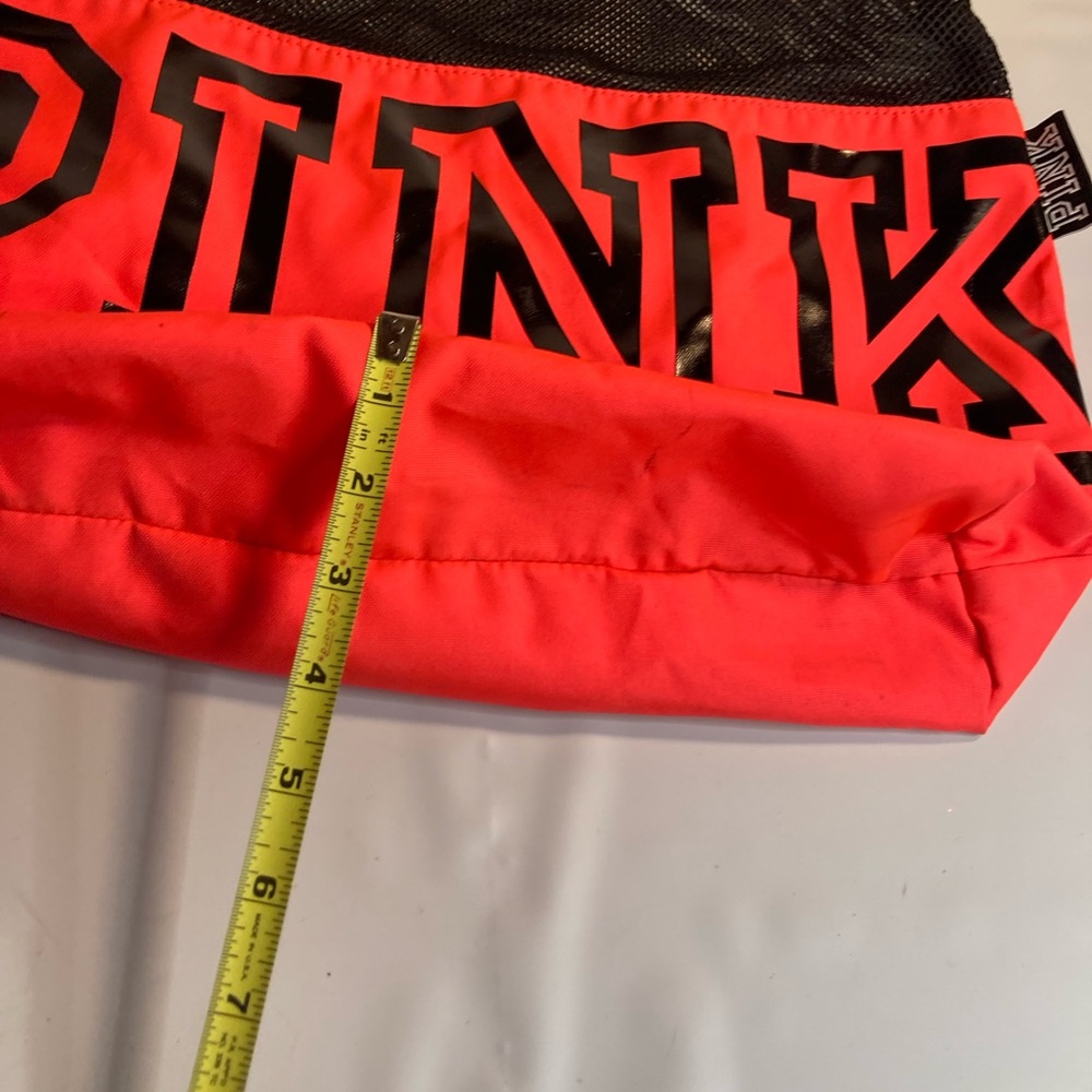 Pink Victoria secret hot pink tote bag. - Picture 5 of 6